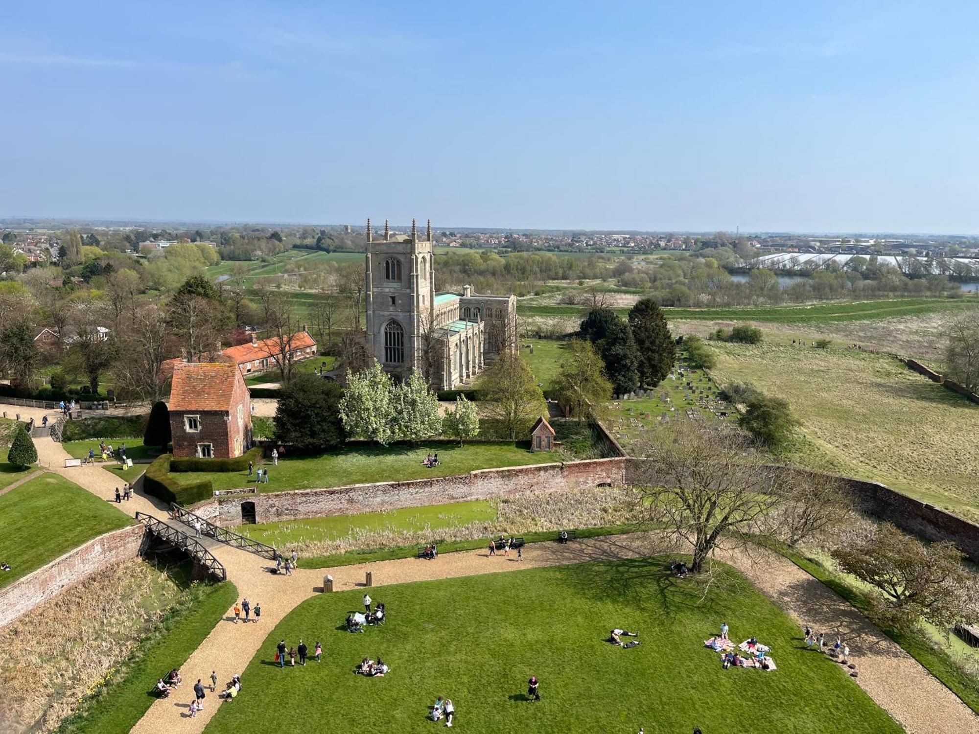 Fable Lodge Tattershall Lakes - Luxury Lakeside Lodge With Hot Tub 외부 사진
